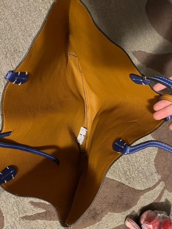 Blue bag - Picture 2 of 2